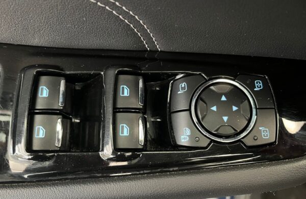 Ford Galaxy 2.0 TITANIUM, manuál, WEBASTO, nabídka 6b83a63f-4311-46ab-9ad9-9a26790f01f9