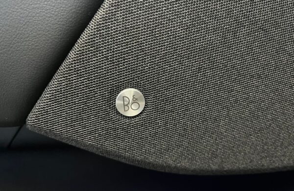 Ford Mustang Mach-E Premium – AWD – 94,9% SoH, nabídka b1f53077-6464-49a2-831f-a9d706996294