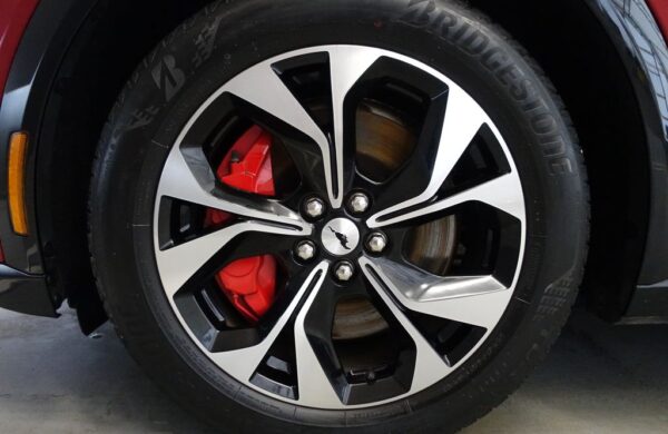 Ford Mustang Mach-E Premium – AWD – 94,9% SoH, nabídka b1f53077-6464-49a2-831f-a9d706996294