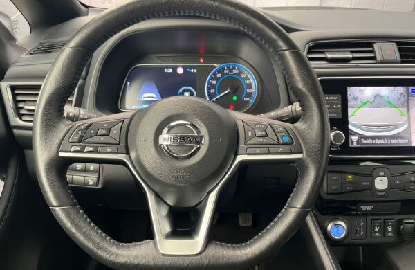 Nissan Leaf 40 kWh N-Connecta SoH 92,8%, nabídka d6221734-c0fb-452d-902e-e067a7017138