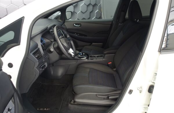 Nissan Leaf 40 kWh N-Connecta SoH 92,8%, nabídka d6221734-c0fb-452d-902e-e067a7017138