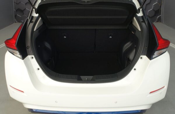 Nissan Leaf 40 kWh N-Connecta SoH 92,8%, nabídka d6221734-c0fb-452d-902e-e067a7017138