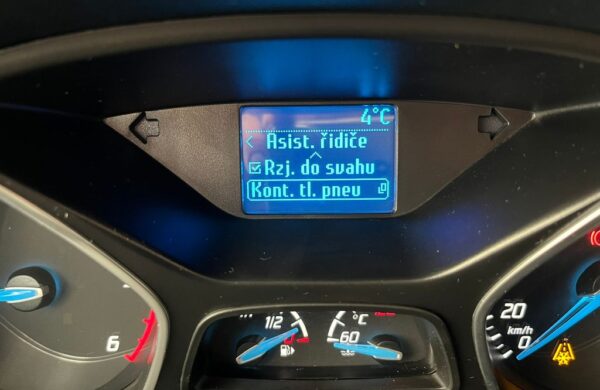 Ford C-Max 1,6 TDCi Titanium, tažné, nabídka 6c262a6d-41ce-4efb-8ff0-ec3e3b1634e5