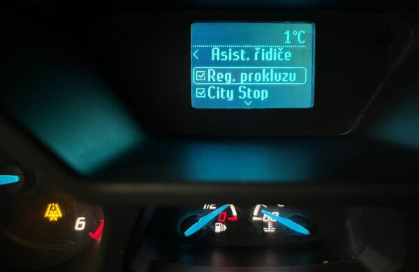 Ford Tourneo Connect 1,5 TDCi Grand L2 Titanium 5 m, nabídka d6029a9f-a336-4f2c-83fb-d657f9fa236b