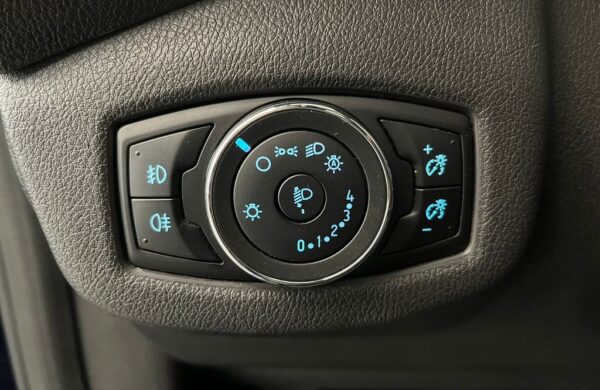 Ford Tourneo Connect 1,5 TDCi Grand L2 Titanium 5 m, nabídka d6029a9f-a336-4f2c-83fb-d657f9fa236b