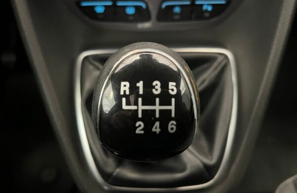 Ford Tourneo Connect 1,5 TDCi Grand L2 Titanium 5 m, nabídka d6029a9f-a336-4f2c-83fb-d657f9fa236b