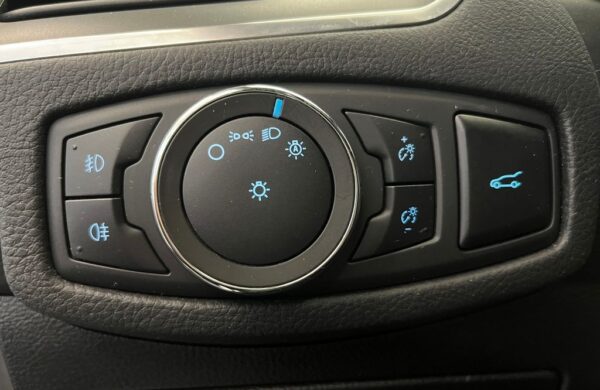 Ford Galaxy 2.5 Duratec FHEV TITANIUM, LED, nabídka 6ebe4ab5-e85a-4ced-b527-a8cd092081a9