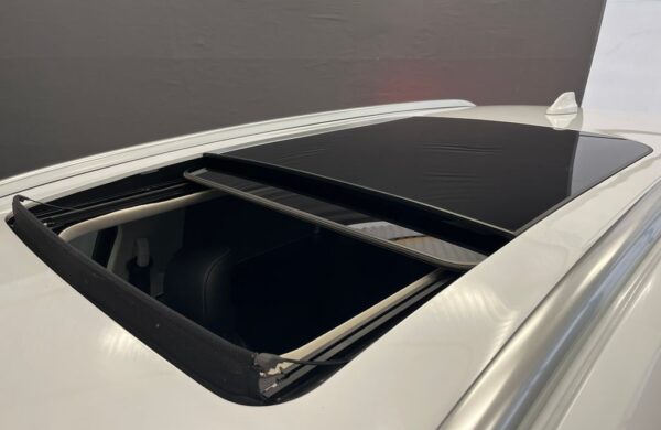 Ford Galaxy 2.5 Duratec FHEV TITANIUM, LED, nabídka 6ebe4ab5-e85a-4ced-b527-a8cd092081a9