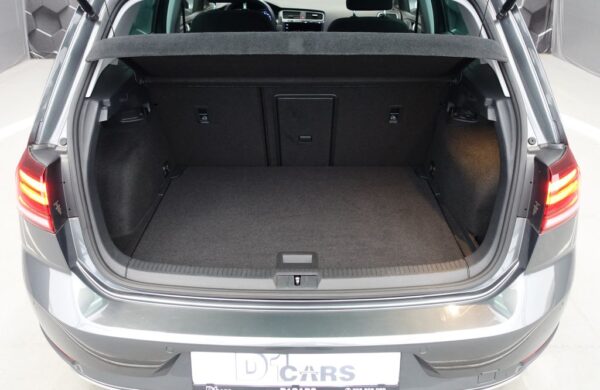 Volkswagen Golf 100kW, LED, SoH 94%, nabídka b8b6b1bc-f207-47f5-b02c-c5bd6d064595