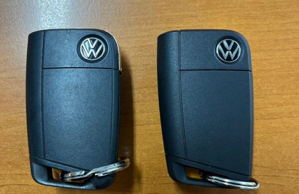 Volkswagen Golf 100kW, LED, SoH 94%, nabídka b8b6b1bc-f207-47f5-b02c-c5bd6d064595