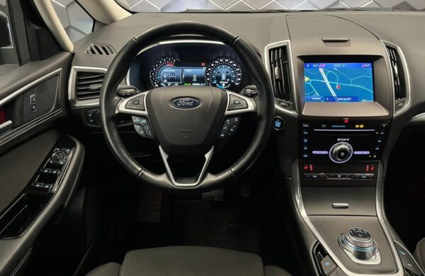 Ford S-Max 2.5 Duratec FHEV TITANIUM, nabídka 358b4504-18af-4351-b04b-233a317ac155