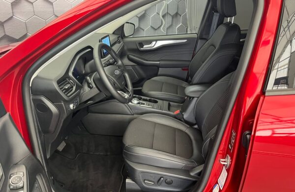 Ford Kuga 2.5 Duratec HEV TITANIUM X, nabídka 17872d00-bc32-42bb-8bdb-3770e7fc6d34