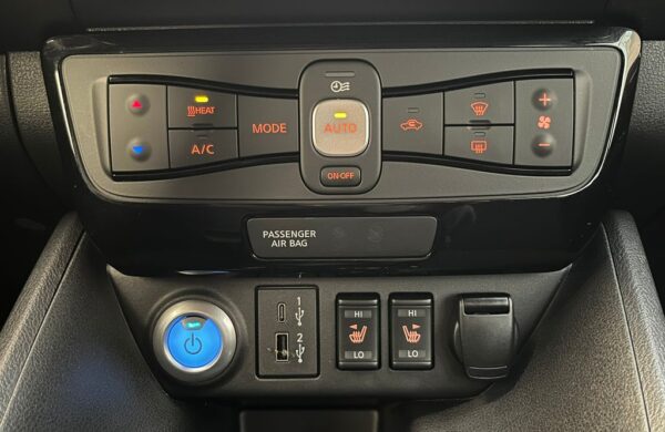 Nissan Leaf 40 kWh N-Connecta 94,0 SoH, nabídka cfc80b11-34c0-4744-aaaf-0de2521bc1be