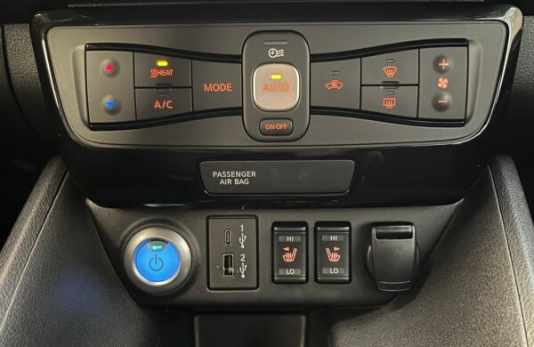 Nissan Leaf 40 kWh N-Connecta 94,0 SoH, nabídka cfc80b11-34c0-4744-aaaf-0de2521bc1be