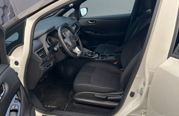 Nissan Leaf 40 kWh N-Connecta 94,0 SoH, nabídka cfc80b11-34c0-4744-aaaf-0de2521bc1be