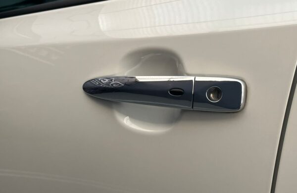 Nissan Leaf 40 kWh N-Connecta 94,0 SoH, nabídka cfc80b11-34c0-4744-aaaf-0de2521bc1be