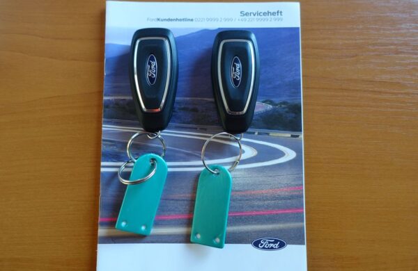 Ford Kuga 140 kw, Titanium, AWD , nabídka c1f13726-1cb7-41d1-8158-8652d293ce85