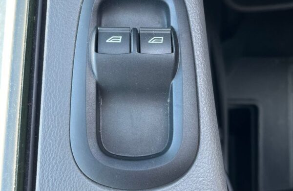 Ford Transit 350 L4H3  Exress-Line, nabídka b676ddd8-a9a7-4809-9778-a3e352699ae3