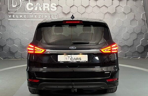Ford S-Max 2.5 Duratec FHEV ST-Line, nabídka 9f85c9ab-865d-4ade-a2f2-6648ad8ac311