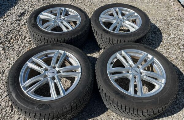 Ford S-Max 2.5 Duratec FHEV ST-Line, nabídka 9f85c9ab-865d-4ade-a2f2-6648ad8ac311