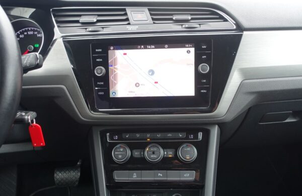 Volkswagen Touran 2.0 TDi Comfortline LED SVĚTLA, nabídka cbe390ac-f09d-47c2-a183-4c8280241ae5