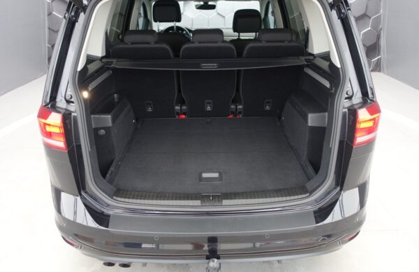 Volkswagen Touran 2.0 TDi Comfortline LED SVĚTLA, nabídka cbe390ac-f09d-47c2-a183-4c8280241ae5