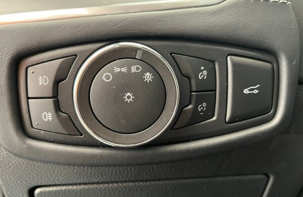 Ford S-Max 2.5 FHEV VIGNALE REZERVOVÁNO, nabídka 4a4dcf26-9ea0-44ec-a7c3-39a8b21e6a39