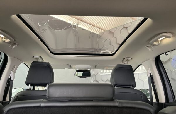 Ford S-Max 2.5 FHEV VIGNALE REZERVOVÁNO, nabídka 4a4dcf26-9ea0-44ec-a7c3-39a8b21e6a39