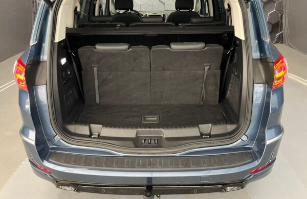 Ford S-Max 2.5 FHEV VIGNALE REZERVOVÁNO, nabídka 4a4dcf26-9ea0-44ec-a7c3-39a8b21e6a39