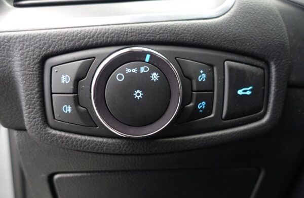 Ford Galaxy 2.0 EcoBlue S&S Aut. TITANIUM, nabídka 9abb98d3-12d1-4815-8ba5-a67306d6ecc0