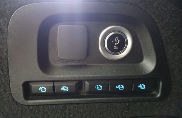 Ford Galaxy 2.0 EcoBlue S&S Aut. TITANIUM, nabídka 9abb98d3-12d1-4815-8ba5-a67306d6ecc0