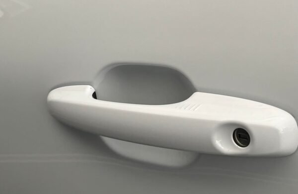 Ford Kuga 2.5 Duratec HEV 4×4 TITANIUM X, nabídka 7f3b2a0b-0bc9-4488-8b0a-c6c8d27966ca