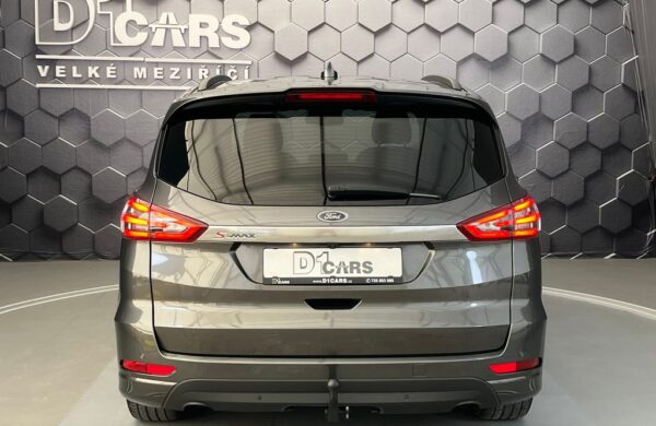 Ford S-Max 2.0 ST-LINE manuál LED , nabídka afeff456-738e-4b42-a253-e50b9cb2ffe0
