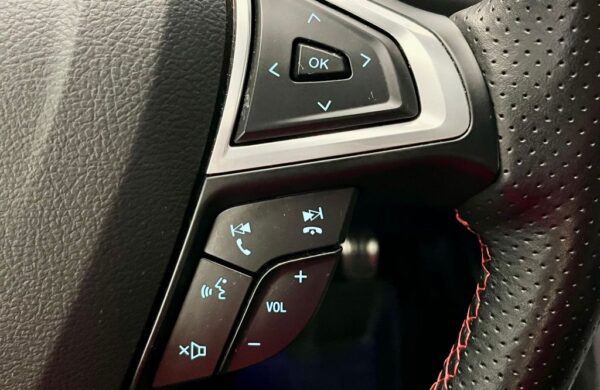 Ford S-Max 2.0 ST-LINE manuál LED , nabídka afeff456-738e-4b42-a253-e50b9cb2ffe0