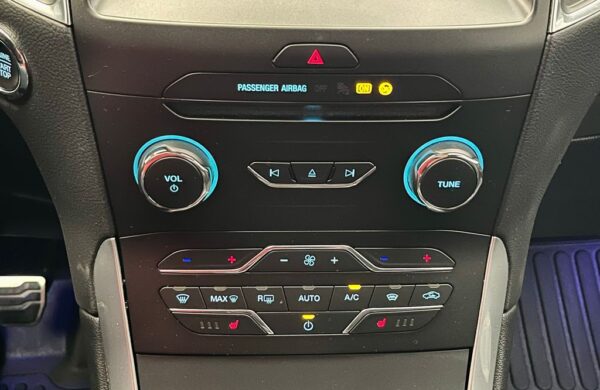 Ford S-Max 2.0 ST-LINE manuál LED , nabídka afeff456-738e-4b42-a253-e50b9cb2ffe0