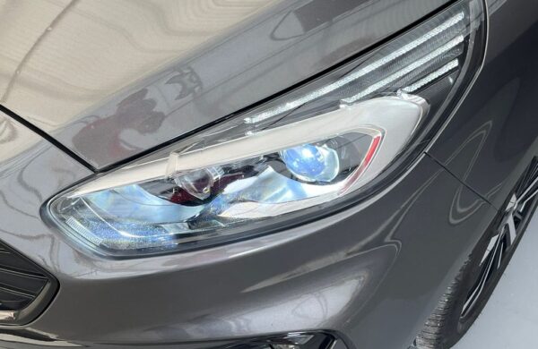 Ford S-Max 2.0 ST-LINE manuál LED , nabídka afeff456-738e-4b42-a253-e50b9cb2ffe0