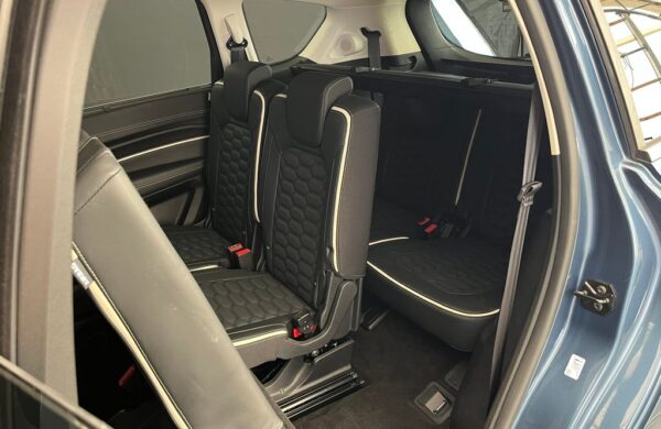 Ford S-Max 2.5 Duratec HEV VIGNALE 7 míst, nabídka 86d7615a-2f2a-496d-9880-9de16adf52a1