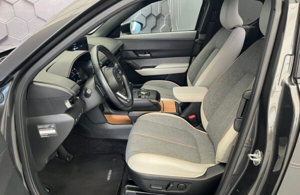 Mazda MX-30 e-SKYACTIV 94,2 %  SoH, nabídka c096f956-97e7-44f4-81f4-8966f77c887a