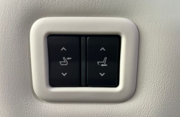 Mazda MX-30 e-SKYACTIV 94,2 %  SoH, nabídka c096f956-97e7-44f4-81f4-8966f77c887a