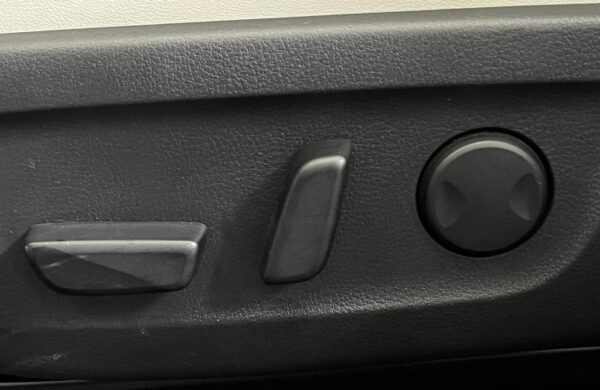 Mazda MX-30 e-SKYACTIV GT Plus 94,4 % SoH, nabídka 091f12c8-d4df-4674-b753-565beaa22b76