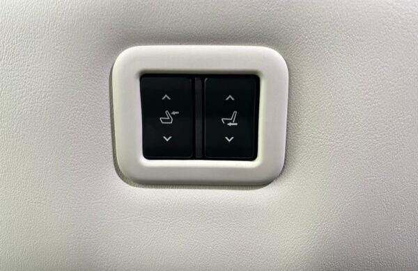 Mazda MX-30 e-SKYACTIV GT Plus 94,4 % SoH, nabídka 091f12c8-d4df-4674-b753-565beaa22b76