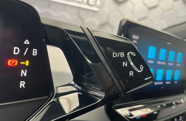 Volkswagen ID.3 Pro S  77KWh 150kW  97,9 % SoH, nabídka c4f11146-8277-42d9-b639-39e1cc46a42f