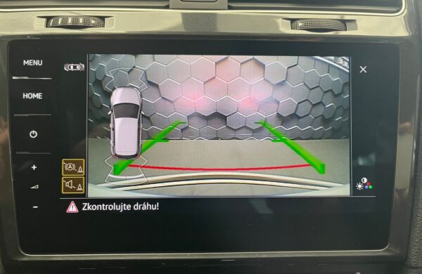 Volkswagen Golf e-Golf SOH 96.4%,100kW.LED, nabídka 0a46da8e-c97b-471e-8467-8dc58f271edc