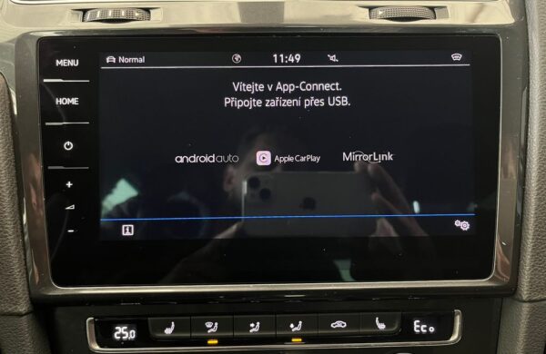 Volkswagen Golf e-Golf SOH 96.4%,100kW.LED, nabídka 0a46da8e-c97b-471e-8467-8dc58f271edc