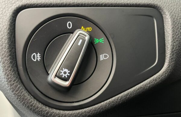 Volkswagen Golf e-Golf SOH 96.4%,100kW.LED, nabídka 0a46da8e-c97b-471e-8467-8dc58f271edc