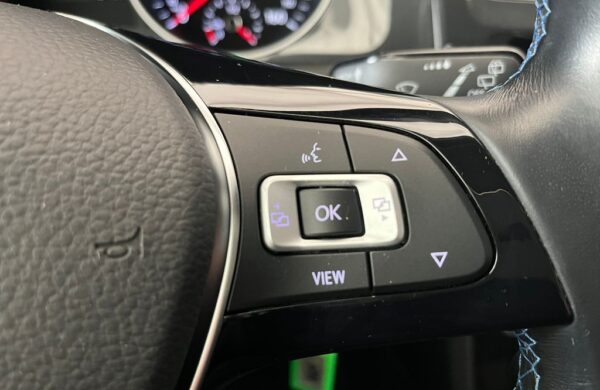 Volkswagen Golf e-Golf SOH 96.4%,100kW.LED, nabídka 0a46da8e-c97b-471e-8467-8dc58f271edc