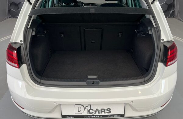 Volkswagen Golf e-Golf SOH 96.4%,100kW.LED, nabídka 0a46da8e-c97b-471e-8467-8dc58f271edc