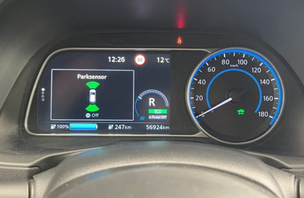 Nissan Leaf 40 kWh N-Connecta 92,5% SoH, nabídka cf405037-447d-49d9-be95-93131824d8d9