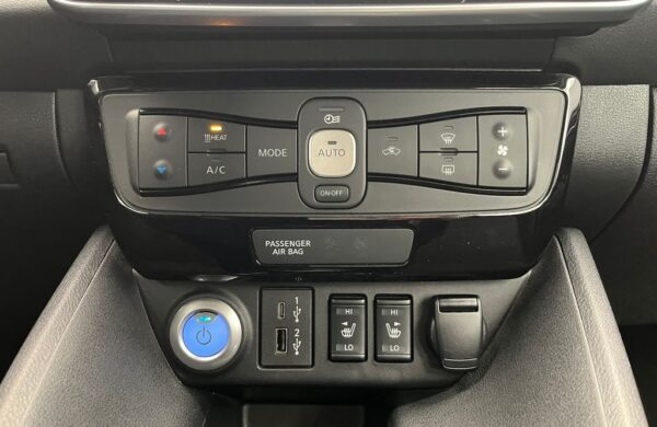 Nissan Leaf 40 kWh N-Connecta 92,5% SoH, nabídka cf405037-447d-49d9-be95-93131824d8d9