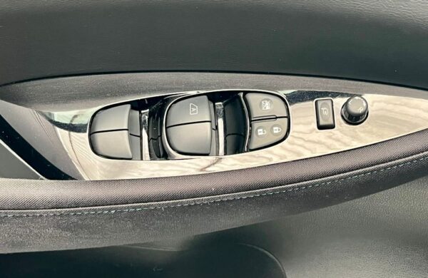 Nissan Leaf 40 kWh N-Connecta 92,5% SoH, nabídka cf405037-447d-49d9-be95-93131824d8d9
